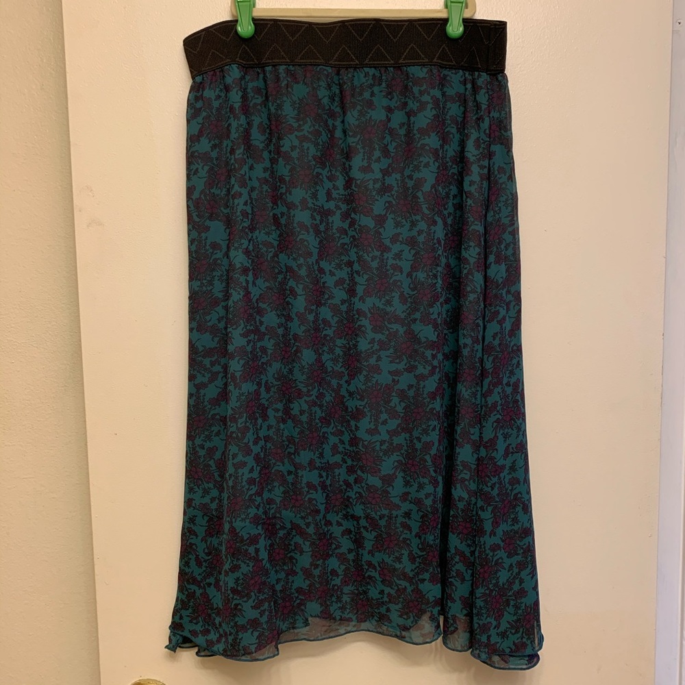 Lularoe Lola